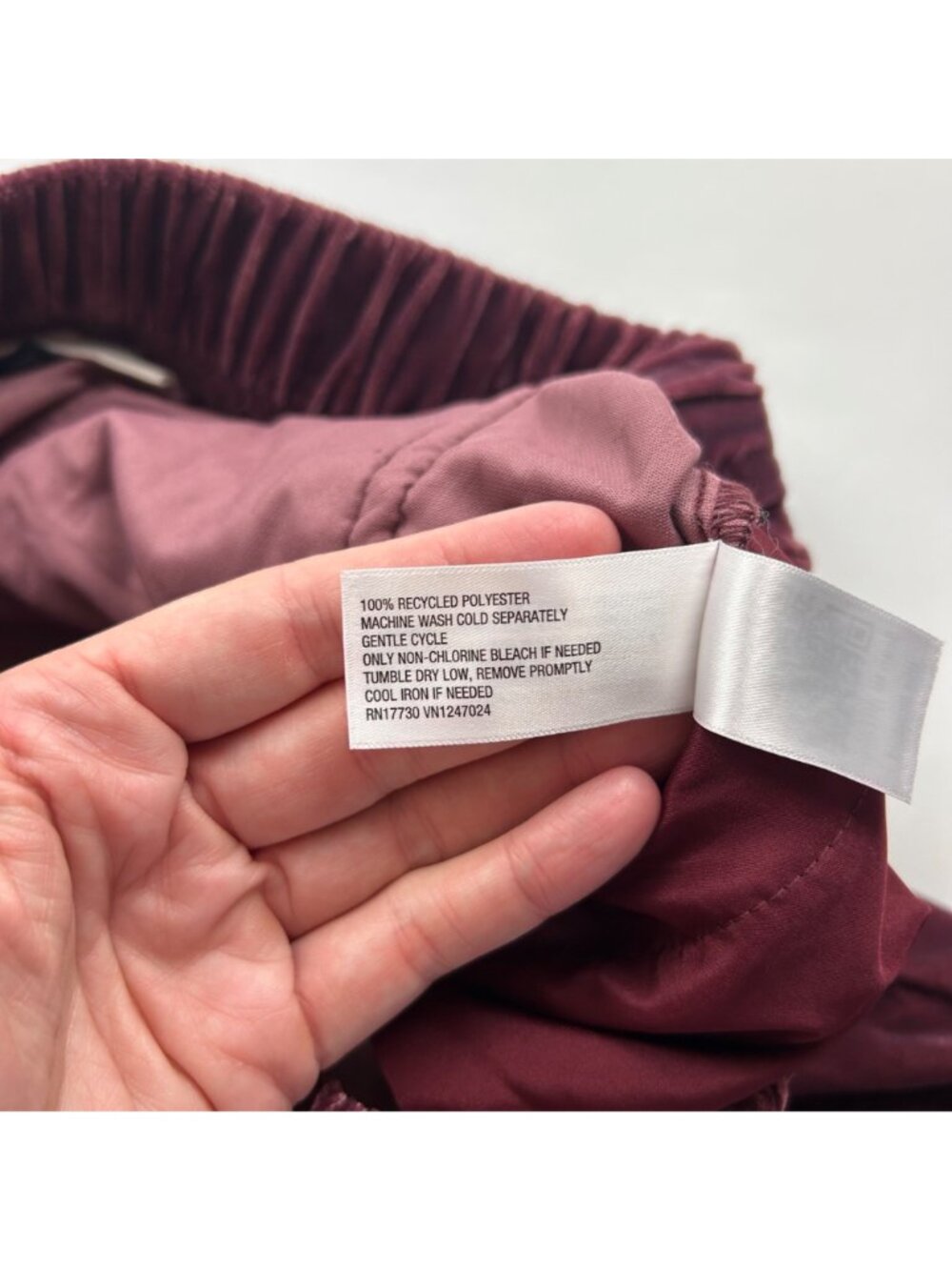 Universal Thread Rosy Plum Stretch Velour Wide Leg Cargo Pant S - Picture 5 of 7